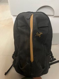 始祖鳥/不死鳥/Arcteryx Arro 22