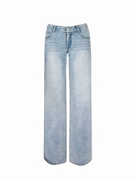 Slimming Low-Rise Straight Leg Jeans