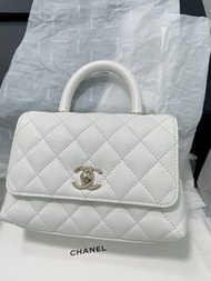 Chanel mini Coco handle