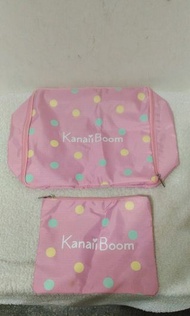 全新~ 日本品牌 Kanaii Boom 粉紅色 防水 尼龍塑料 子母袋 二個 (萬用包/袋)
