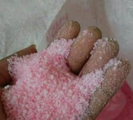 PUPUK UREA NON SUBSIDI 1 Kg Pupuk  Urea  Nitrogen 46%