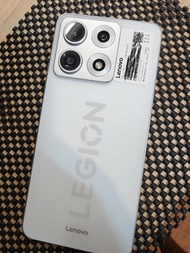 Lenovo Legion y70 電競手機 (2026) 12/256