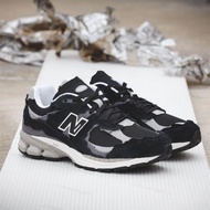 รองเท้า[TRENDX]NEW BALANCE 2002R 'PROTECTION PACK - BLACK GREY' (M2002RDJ) 38