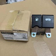 【現貨】Tiida Latio Livina Bluebird 青鳥G11 引擎蓋手柄 箱蓋手柄 (原廠零件)