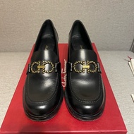 ferragamo黑色福樂鞋5.5號