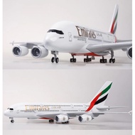 [47cm] โมเดลเครื่องบิน เอมิเรตส์ เอ380 (Emirates A380 Airplane Model) ทำด้วยเหล็ก มีไฟ มีฐานตั้งโชว์
