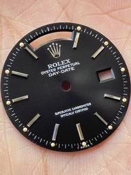 💣💣Rolex DayDate罕有原裝早期黑色面💣💣🥈🥈銀皇冠🥈🥈👍🏻👍🏻狀態靚仔 夜光已變黃👍🏻👍🏻😉適合18039 18239 18K白金等型號🔴🟣