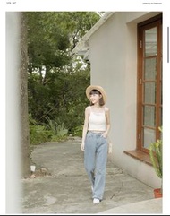現貨全新米色細肩帶Bra top#Queen shop