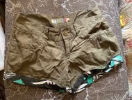 Roxy 短褲/工人褲 m size