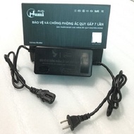 Sạc xe điện HUMI 60V 20Ah-30Ah hàng cao cấp bảo vệ và chống phù bình gấp 7 lần