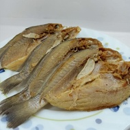 Ikan masin Gelama dan Bulu Ayam / ikan gelama masin / ikan kering / ikan gelama kering / ikan kering