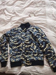 Moncler 迷彩外套