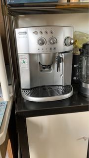 DeLonghi Magnifica 全自動咖啡機