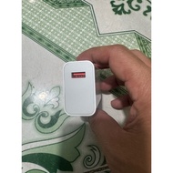 Xiaomi 33W fast charger as beautiful as new