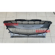 MAZDA 3 2009 1.6 BL FRONT BUMPER LOWER GRILLE / LOWER GARNISH PLASTIC NEW