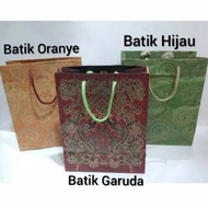 Paper Bag Small Medium Paper Bag 10x20xT25 Batik Line