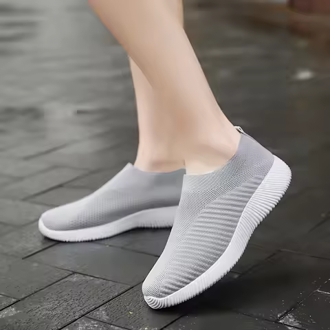 Women Vulcanized Shoes High Quality Women Sneakers Slip On Flats Shoes Women Loafers Plus Size 42 Wa