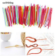 Jarum Plastik Besar /  Meronce / Mainan Anak Tapestry Rajut 7 cm Jahit Bahan Ringan Warna-Warni Ukur
