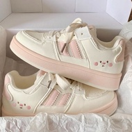 Women's sneakers with cute patterns, super light and comfortable, code H921