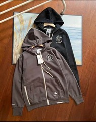 💜Nike x MLB 聯名外套｜Nike New York Yankees 舒適連帽開襟衛衣｜棒球聯盟洋基隊Logo休閒夾克