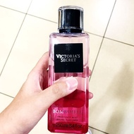 (💯 ori) Victoria's Secret Victoria'S Secret Bombshell Perfume Body Mist- 250ml