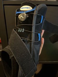 護踝 ankle brace 左腳中碼