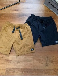 外國預訂 2色選 the north face box logo 戶外機能 防水料 短褲