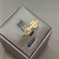 22k / 916 Gold T Clip Ring