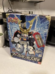 SD BB戰士 No.199 初代鋼彈大將軍，HG 1/144 G-SAVIOUR (Space Mode)及 MG 1/100 飛翼高達 Ver.Ka各一套