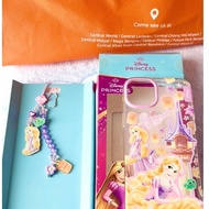 Case SheepxDisney pricess Iphone15plus used like new