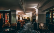 上海花園飯店 (Okura Garden Hotel)