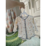 Ever worn - baby jumper 6-9 months size 70