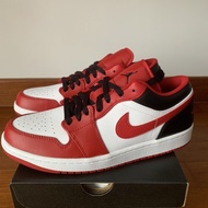 Jordan 1 Low Chicago Bull