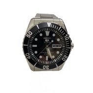 SEIKO mens watches Wrist Watch analogues -- BLK SLV 7S36-03C0 Direct from Japan Secondhand
