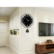 Đồng hồ treo tường quả lắc - chữ Phúc CL021 - Kích thước: 45x62 38x50 cm