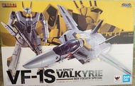 Bandai。DX 超合金 Macross。VF-1S。Roy Focker。初回限定版。超時空要塞。