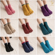【L.CIRCLE】Women's Non-Slip Five Finger Yoga Socks