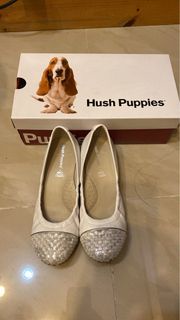 Hush Puppies 白色平底鞋