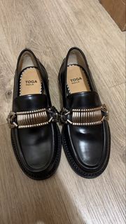 Toga Pulla BUCKLE LOAFERS