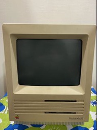 Apple 麥金塔電腦SE（Macintosh）