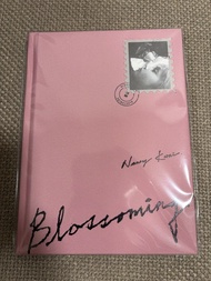 Nancy Kwai Blossoming 專輯