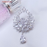 （Fuelthefirer） Dazzling Vintage Rhinestone Brooch with Teardrop for Wedding Dress Shine