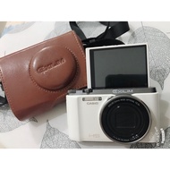 Casio EXILIM Zr1200 camera