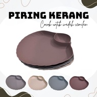 3 PCS 2 IN 1 PLASTIC SHELL PLATES SMALL PARTITION DINNER PLATES HEAT RESISTANT SHELL PLATES