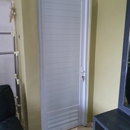 New Entry! Pintu Kamar Mandi Aluminium Putih