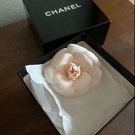 Chanel classic vintage camellia Brooch經典中古復古香奈兒小香絕版罕有山茶花胸針心口針#621