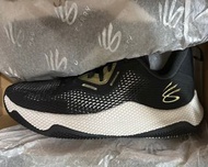 UA HOVR Splash 3 US 9.5