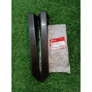 HONDA EMBLEM FRAME  BODY EX5 DREAM