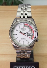 นาฬิกาผู้ชาย SEIKO 5 Sport  (AUTOMATIC) รุ่น SNK369K1 กล่องใบรับประกัน สินค้าแท้ พร้อมส่ง