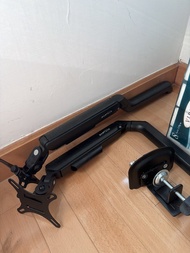 Dual Monitor Arm 雙顯示器螢幕支架